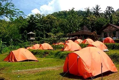 Tapian Asri Camp Hotel Bukittinggi Bagian luar foto